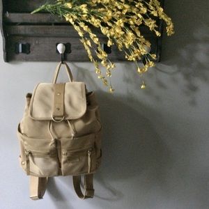 Kenneth Cole Reaction mini backbag